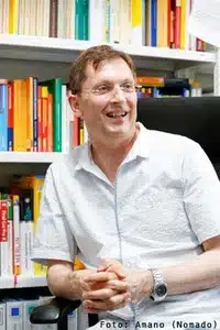 Dr. Oliver Bayerlein über Online-Unterricht